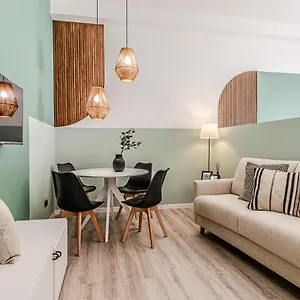 Appartement Japandi, Zona Porto Mediceo, Livourne