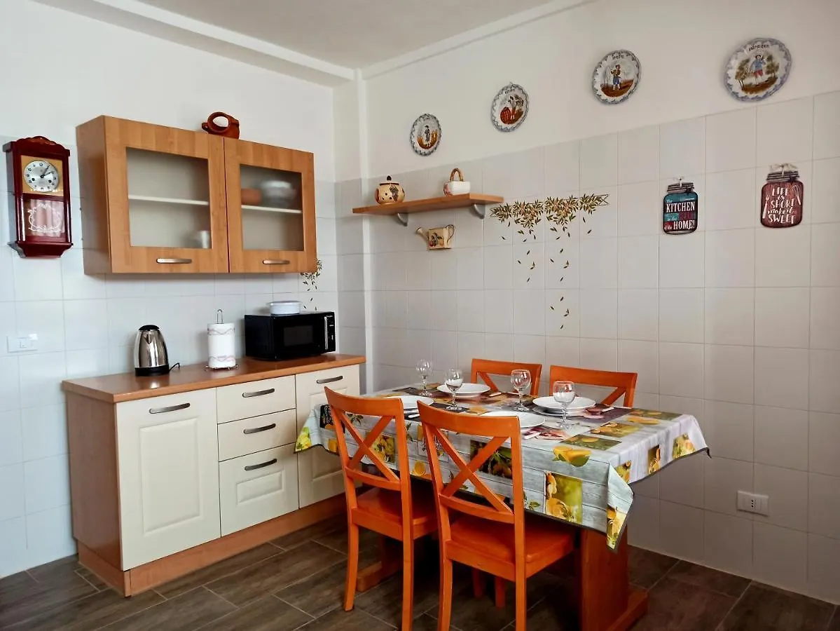 Appartamento Giotto - Free Parking Livorno Apartment